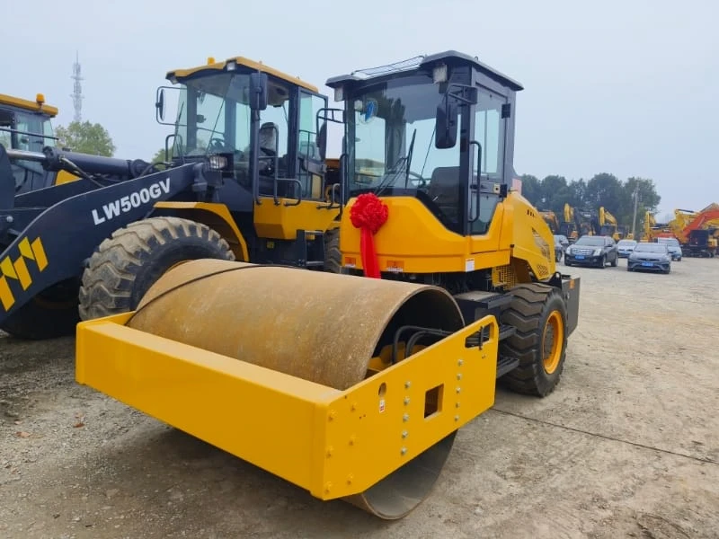Hydraulic Vibration Roller 8t Roller Sold YZD8.0 New Road Roller Price