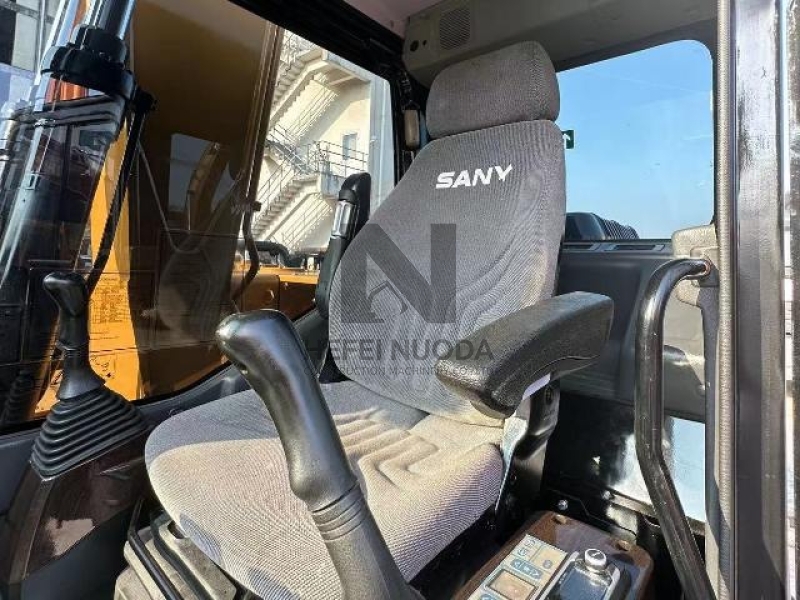 13.5 Ton SY135C Hydraulic Used Sany Excavator Trackhoe Crawler Digger