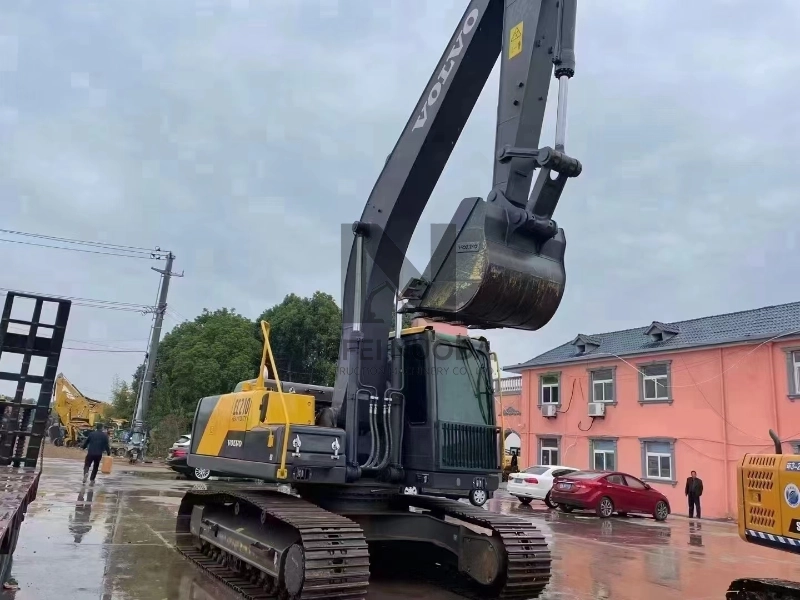 EC210B Second Hand Volvo Excavators Medium Crawler 21ton