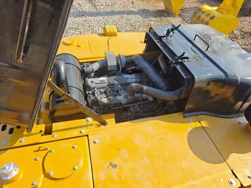 Sany SY235C MEDIUM 23.5t Hydraulic Crawler Excavator Second Hand Used Wheel Excavator SY235 SY235C