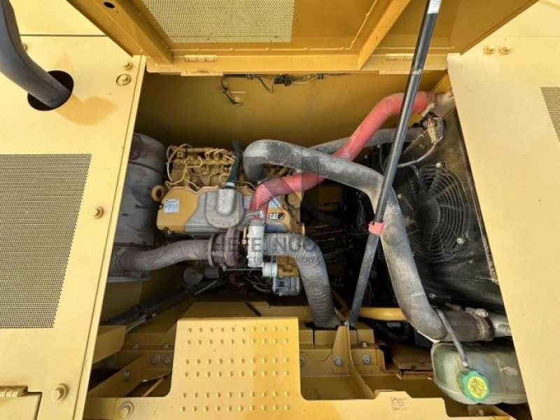 20500KG Used CAT Excavator 320GC Japanese Crawler Machine