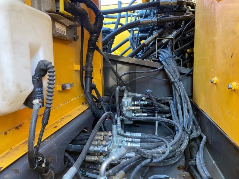 EC200D Used Volvo Excavator Earth Moving Equipment High Performance