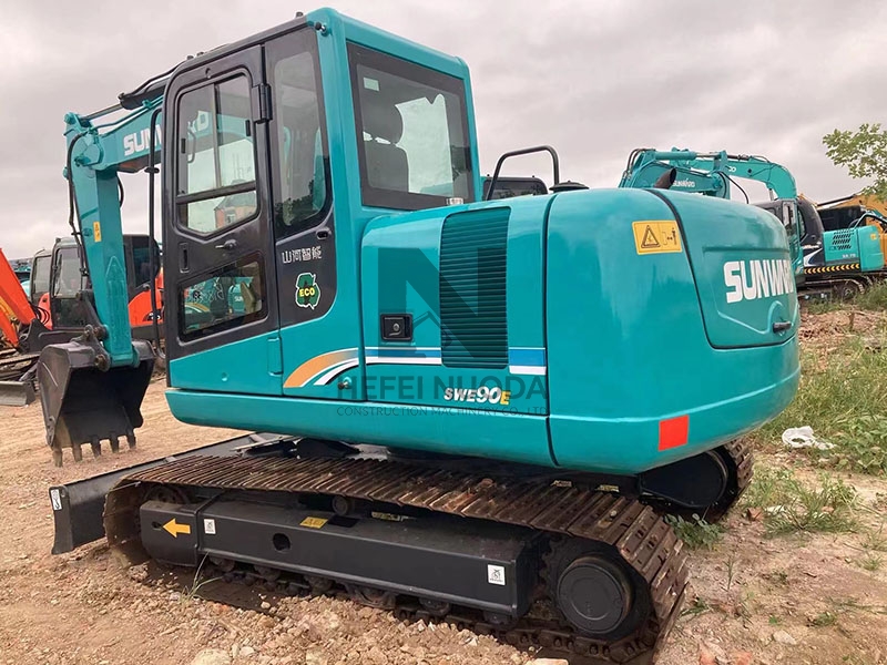 Used Excavators Sunwardd SWE90E for Sale in Shanghai Earthmoving Machinery Good Condition Low Hours
