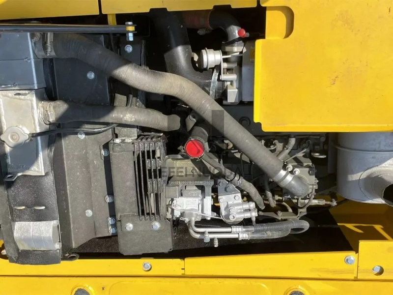 Like-New Condition original low price 13 ton PC130-7 KOMATSU used excavator PC130 EPA and CE compliant in stock hot sale