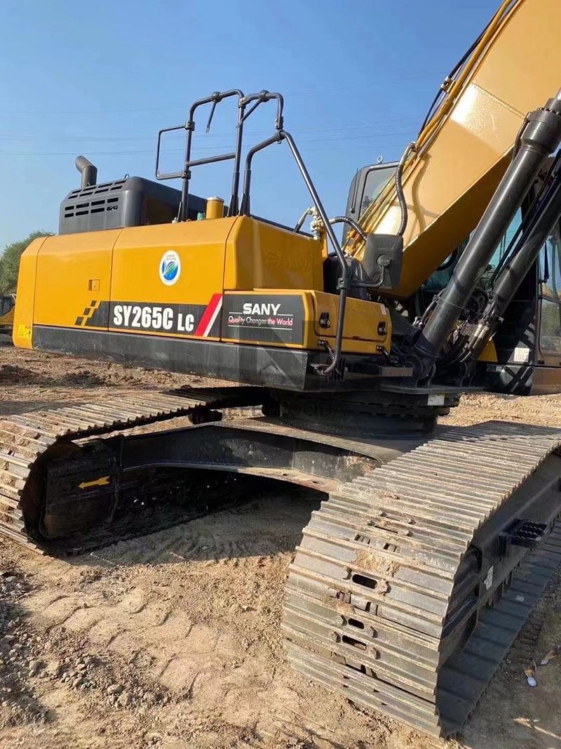 Sany SY265C Used Crawler Excavator Equipment Medium Sized  26 tons 138KW
