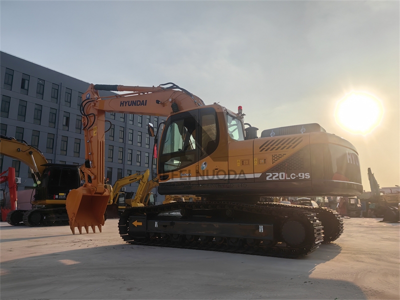 22 ton Korea Hyundai HYUNDAI 220LC-9S Construction Equipment with CE EPA certificate