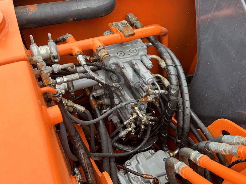 Little Working Hours Used Hitachi Zx70 Excavator Japan Original Used Mini Hitachi Zx70 Excavator