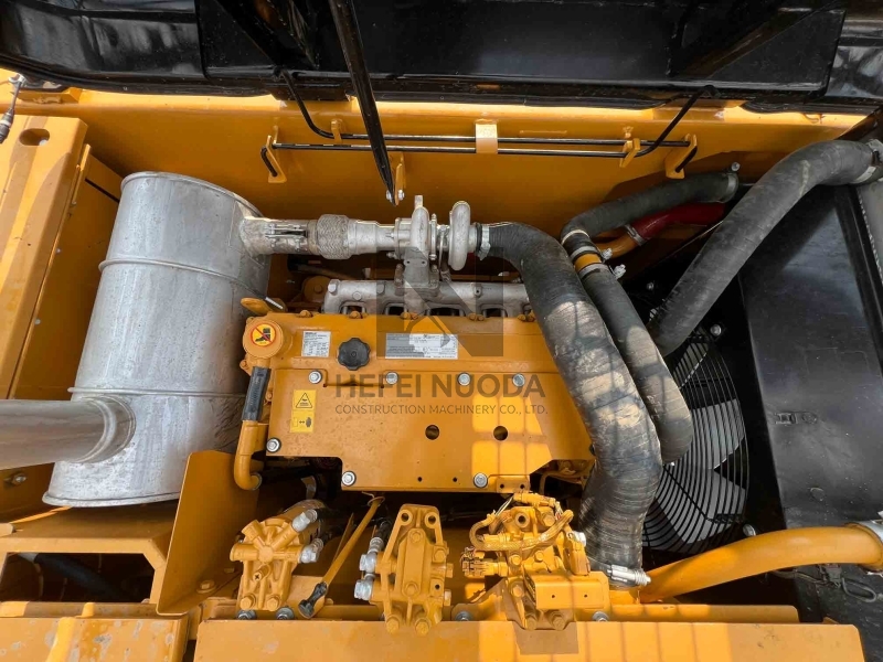 118KW Used Excavator Equipment Caterpillar 323D2 Hydraulic Crawler Excavators