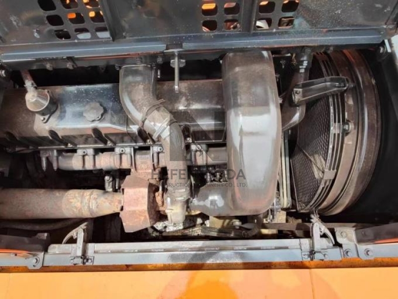 Large Scale Repossessed Hitachi Zx450 Equipment Trader Excavator 45Ton Isuzu Engine