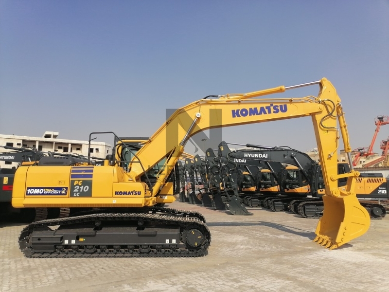 PC210 Price Low Japan Komatsu PC210-10 PC210-10mo Excavator