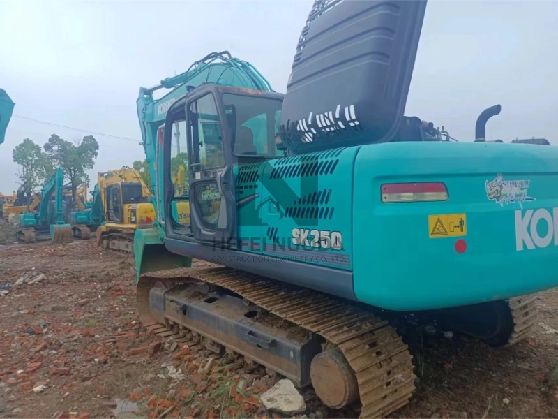 90 new Used Excavator Kobelco SK250 for sale