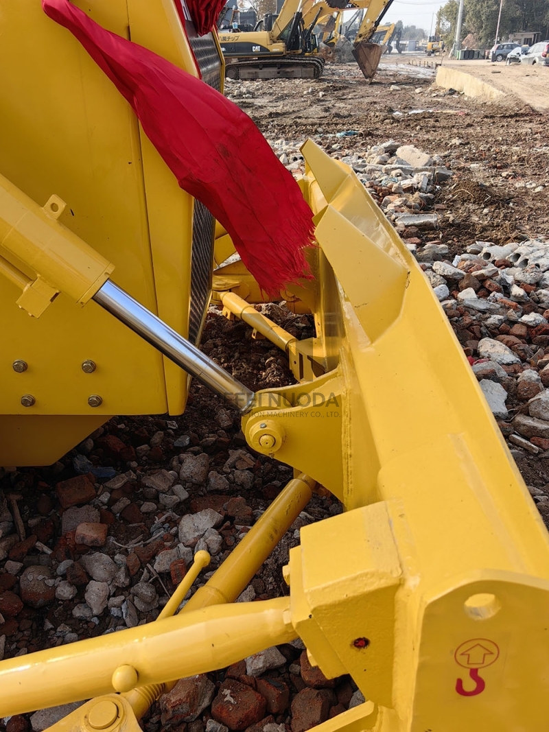 Used Shantui SD16 Bulldozer Heavy-Duty Construction Equipment