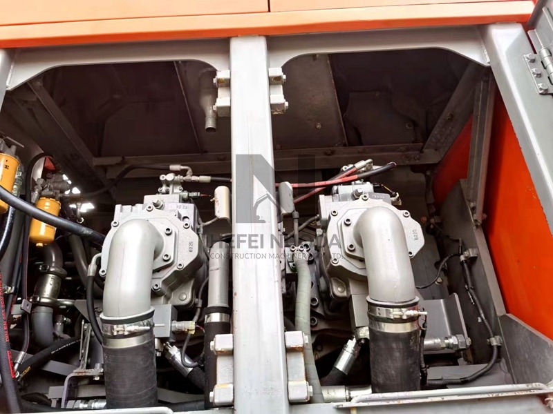 Construction Machinery Mining Mining Using a Second-hand Large Excavator Hitachi ZX670 Hitachi Excavator for Sale