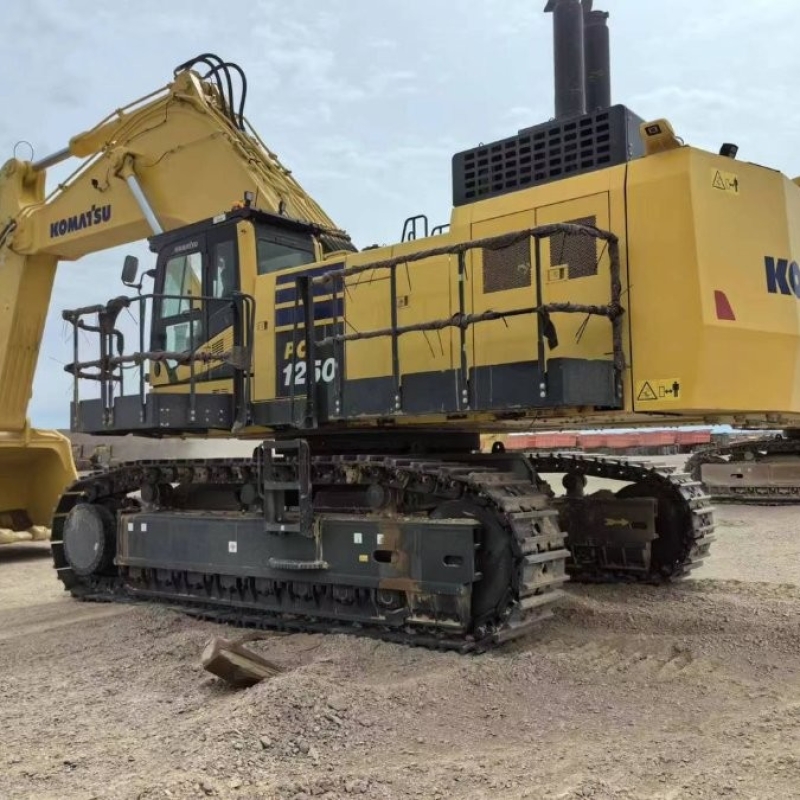 Hydraulic Used Komatsu Excavator PC1250 Crawler Large Digging Machine