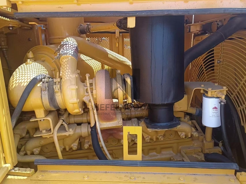 Heavy Duty Caterpillar Bulldozer Cat D8r Used Dozer for Mining Work