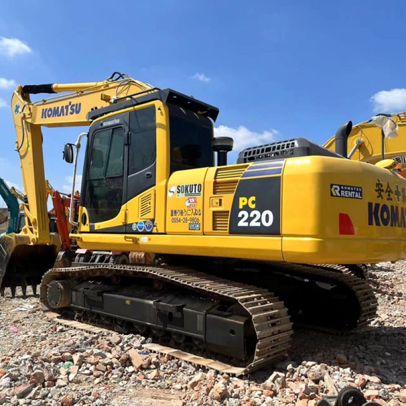 PC220-8 Used Komatsu Excavator 2022 Year Nearly New