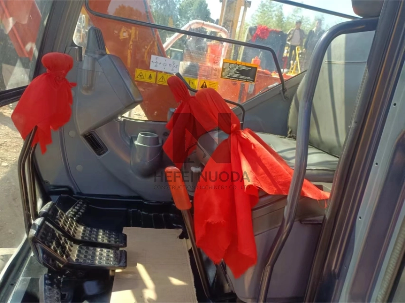 Used Hitachi Zx60 Mini Digger Cheap Price Original Machine Hitachi Excavator for Sale