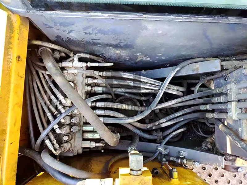 Volvo crawler EC80D used excavator for sale in China