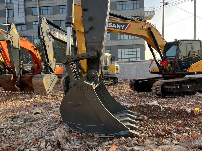 2022 Used Excavator VOLVO EC480DL cheap price good quality original machine in stock for sale