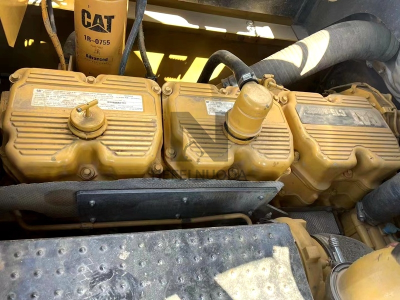 Used CAT Heavy Equipment Crawler Excavator 374d  Digger for Sale