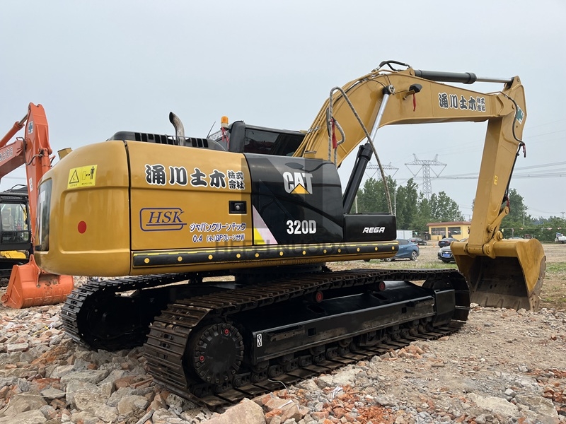 20 Ton Used CAT Excavator 320D Repossessed Earthmoving Equipment
