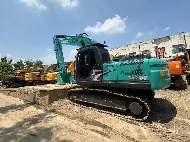 Original Midi Old Used Kobelco Excavator SK200 114KW 20Ton