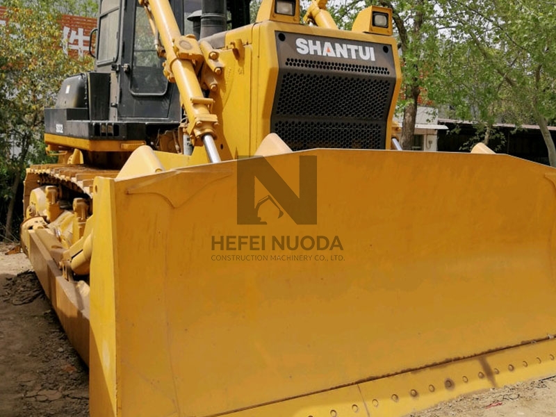 Shantui Sd32 Dozer Price Crawler Bulldozer with Ripper Bulldozer Factory Price
