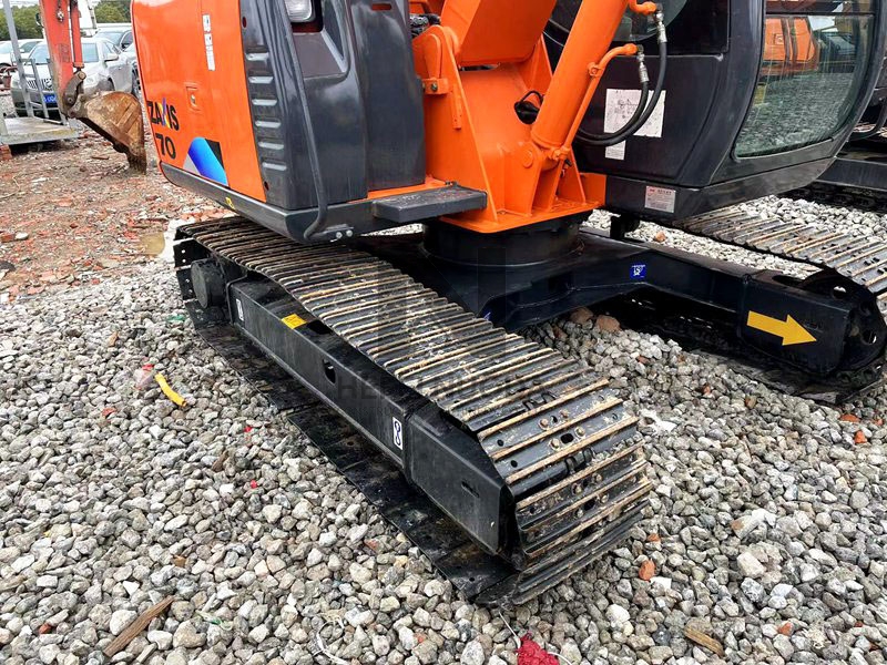 Little Working Hours Used Hitachi Zx70 Excavator Japan Original Used Mini Hitachi Zx70 Excavator