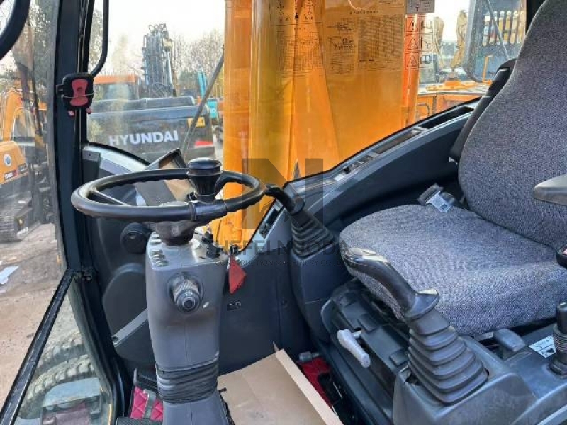 R210w-9 Wheel Used Hyundai Excavator 21950KW 21 Ton For Construction