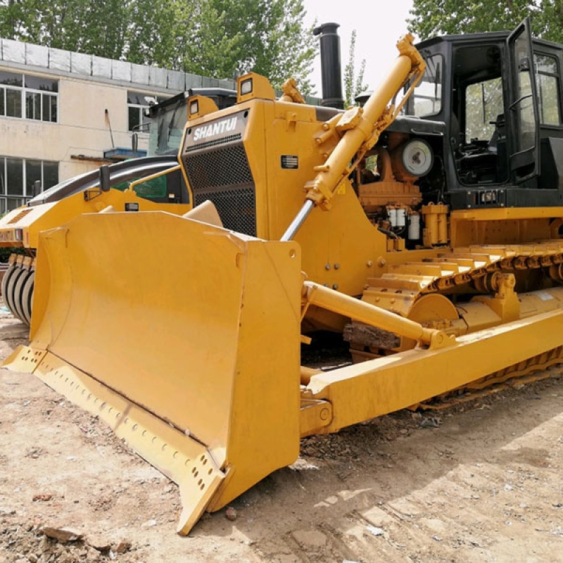 Shantui Sd32 Dozer Price Crawler Bulldozer with Ripper Bulldozer Factory Price