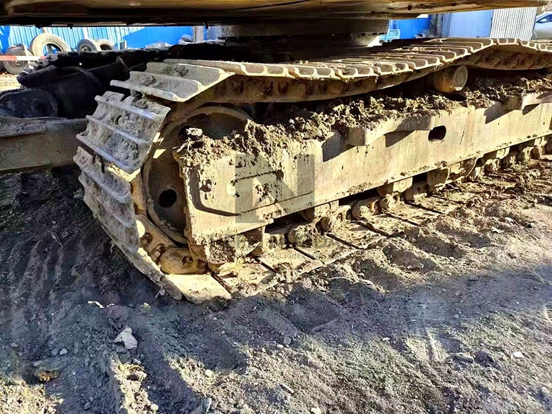 Volvo crawler EC80D used excavator for sale in China