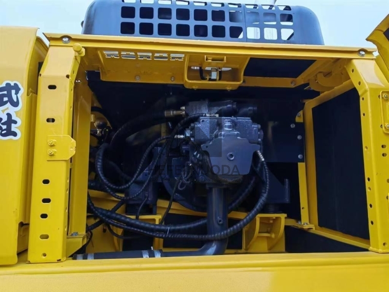 Used KOMATSU PC300-8 300-8 PC300 Excavators PC300-8N1 30 Ton Japan Original Diggers Cheap Price for Sale