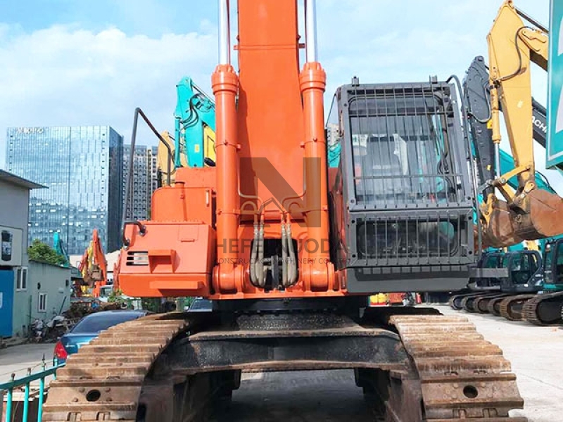 Japan Original Hitachi ZX520 Used Excavators Heavy Equipment ZX520 Vs Excavators Sell