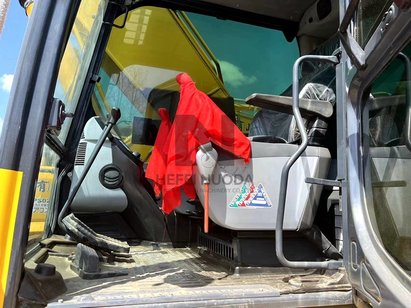 PC220-8 Used Komatsu Excavator 2022 Year Nearly New