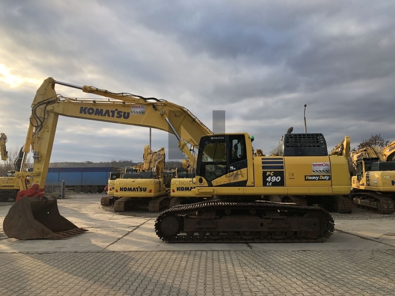 Original Used Japan KOMATSU PC490LC-11 Excavator Second Hand 49 Ton Digger High Quality in Stock