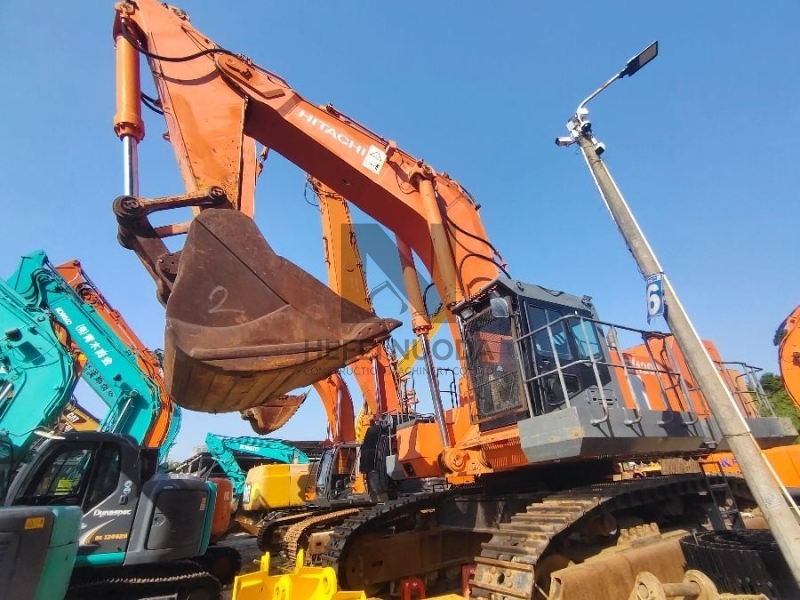 Japan Hitachi Ex1200 Second Hand Excavator Machine 120T