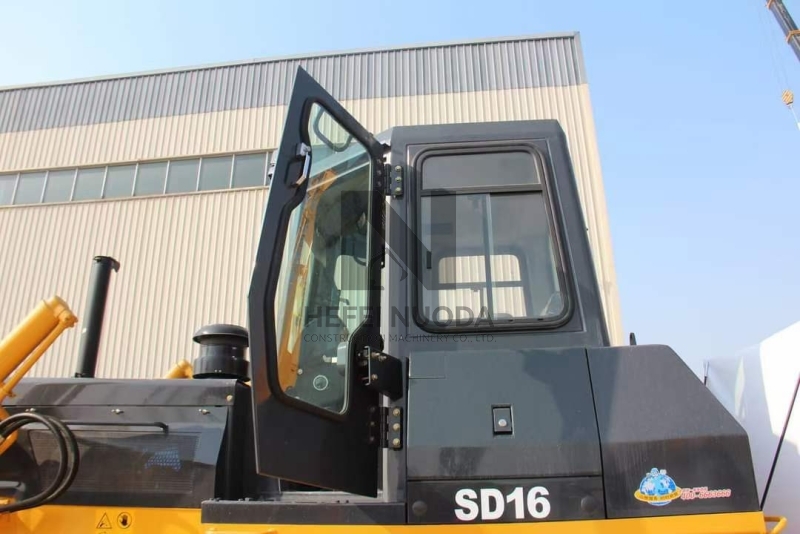 SHANTUI Bulldozer 160 hp Forest Log Type Crawler Dozer SD16 D16 Cheap Price for Sale