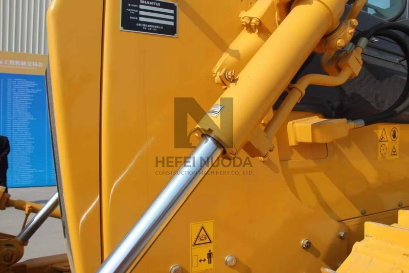 SHANTUI Bulldozer 160 hp Forest Log Type Crawler Dozer SD16 D16 Cheap Price for Sale