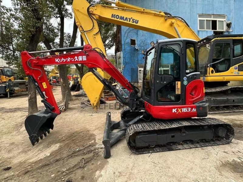 35.5KW Old Used Crawler Excavator Mini Kubota Kx163 6 Ton Digger