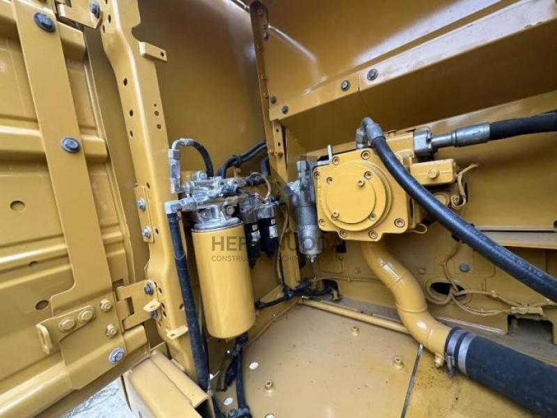 Hydraulic Caterpillar 320GC Used Large Excavators Trackhoes 110KW