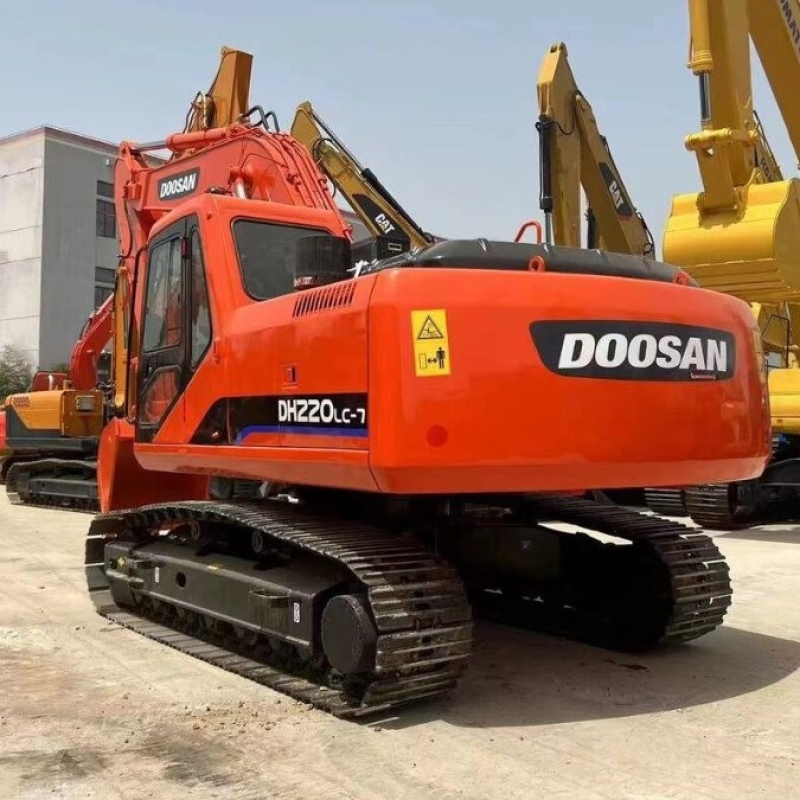 Doosan DH220LC Used Hydraulic Excavator Equipment Second Hand Diggers