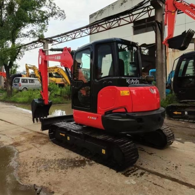 EPA Engine Old Kubota Mini Excavator Second Hand Kx165 5.5 Ton