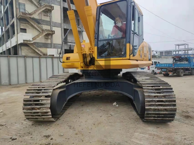 Good Quality Used Excavators komatsu Pc300-7 Japan Brand Second Hand Crawler Excavator 30ton Large Machine Cheap Price for Sale