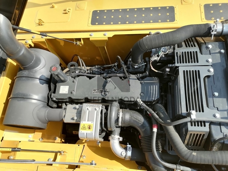 PC210 Price Low Japan Komatsu PC210-10 PC210-10mo Excavator