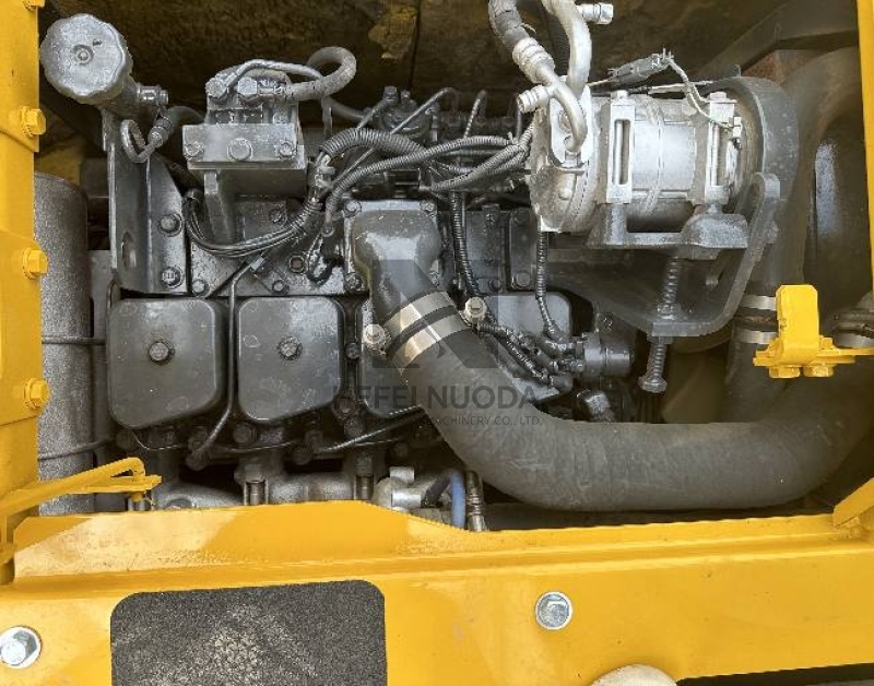 Japanese Used Komatsu Excavator PC128US Repossessed Mini Crawler
