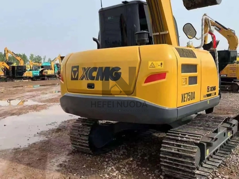 Used Mini XCMG 75D EXCAVATOR