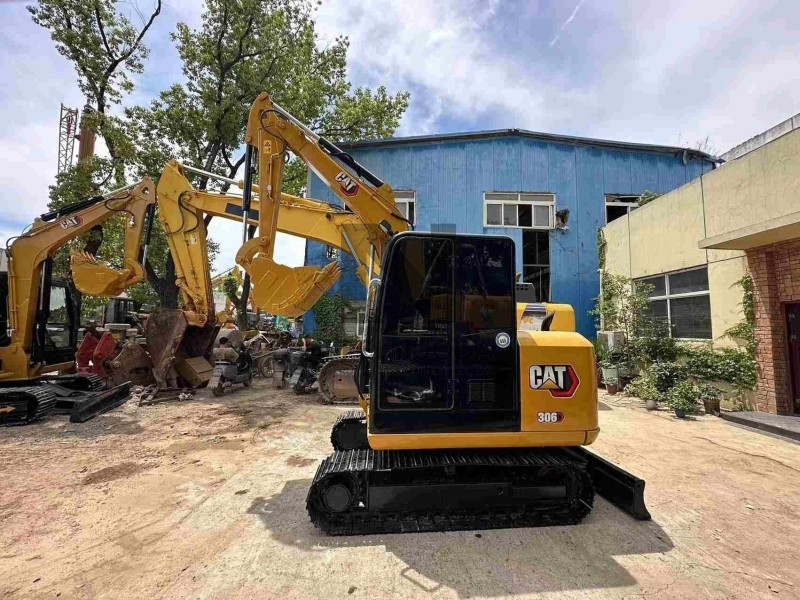37KW Second Hand Mini Excavator Digger Caterpillar 306E2 5800KG